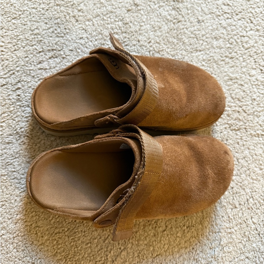 UGG Brown Suede Goldenstar Glog - Picture 3 of 4